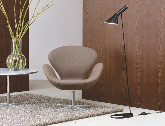 Find a wide selection of floor lamps in our Connox online store.