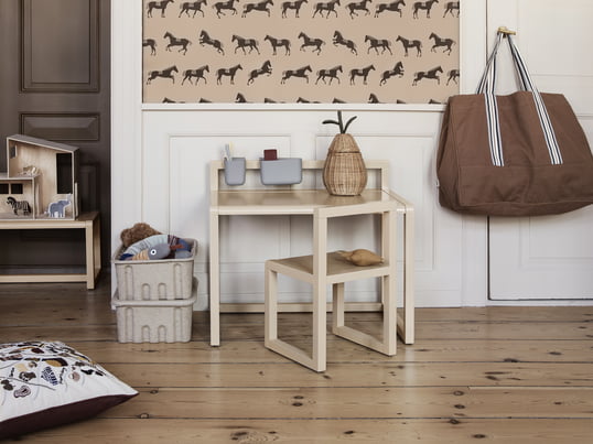 Find beautiful and inspiring children's room furniture and accessories in our online shop.