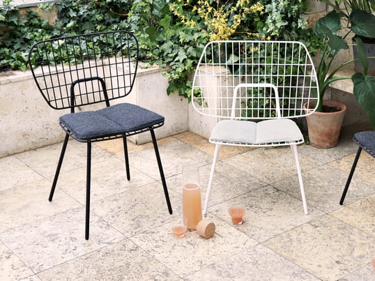 The WM String Dining Chair by MENU: The chair convinces with its high comfort and can be used in the living area as well as on the balcony or in the garden.