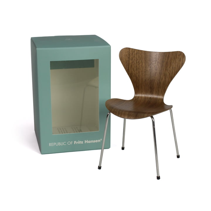 Miniature Series 7 Chair by Fritz Hansen in Walnut