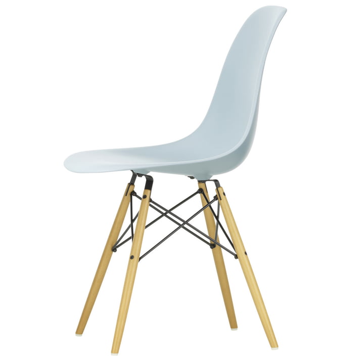 Vitra - Eames Plastic Side Chair DSW (H 43 cm), yellowish maple / ice grey, white felt glides