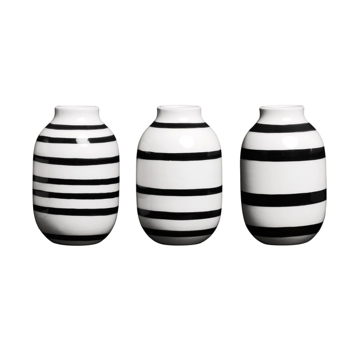 Omaggio Vase miniature H 8 cm, black (set of 3) by Kähler Design
