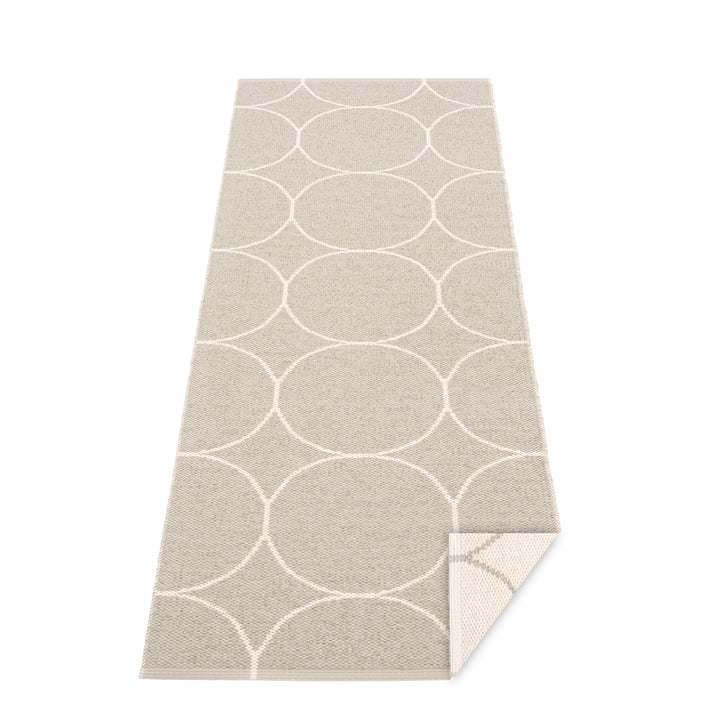 Boo reversible carpet, 70 x 200 cm in linen / vanilla by Pappelina 
