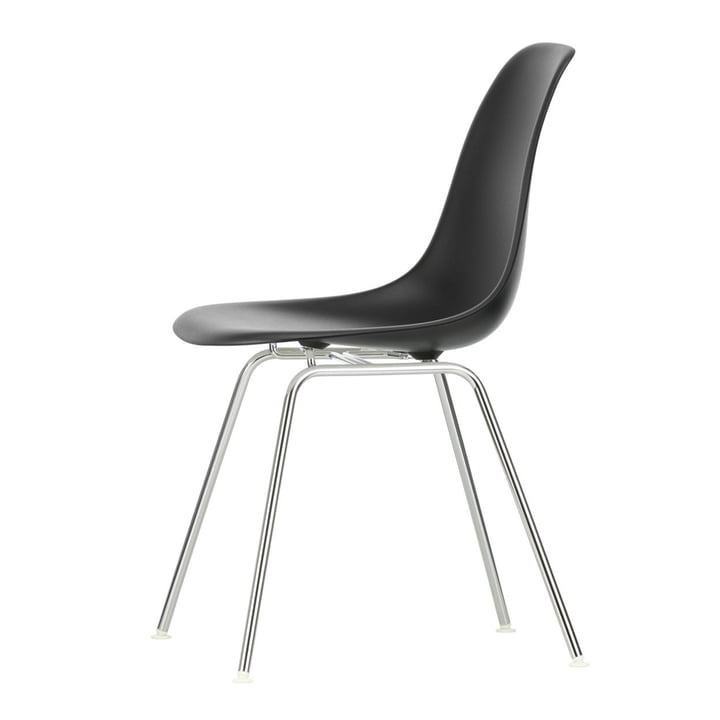 Eames Plastic Side Chair DSX from Vitra in chrome-plated / deep black