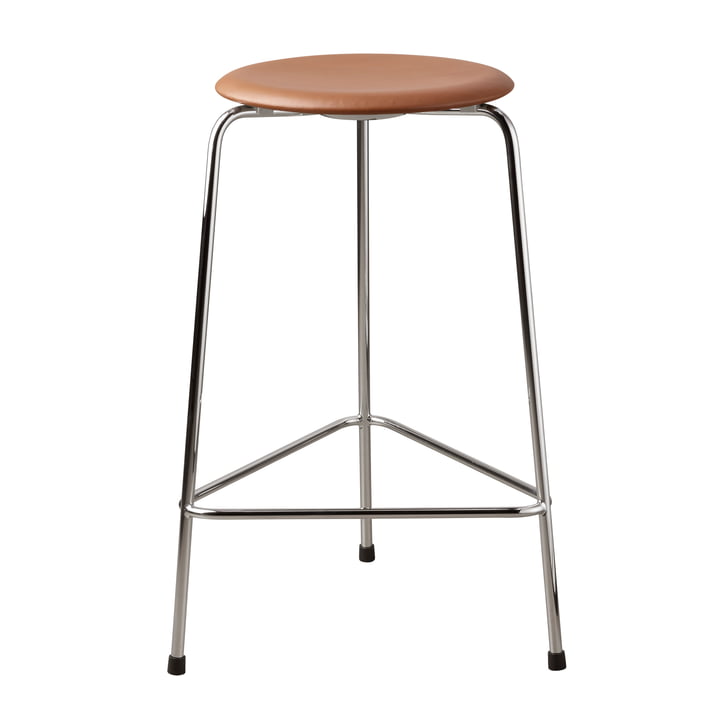 Dot Bar stool H 65 cm from Fritz Hansen in walnut leather / chrome base