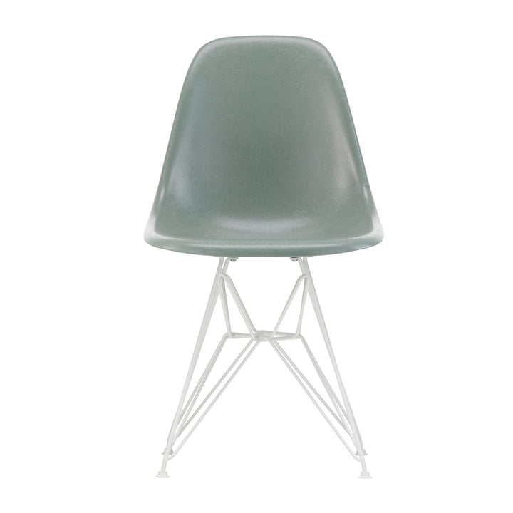 Eames Fiberglass Side Chair DSR from Vitra in white / Eames sea foam green (felt glides white)