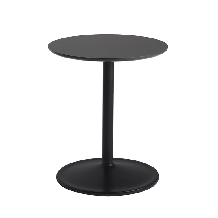 Soft Side table Ø 41 cm, H 48 cm from Muuto in black