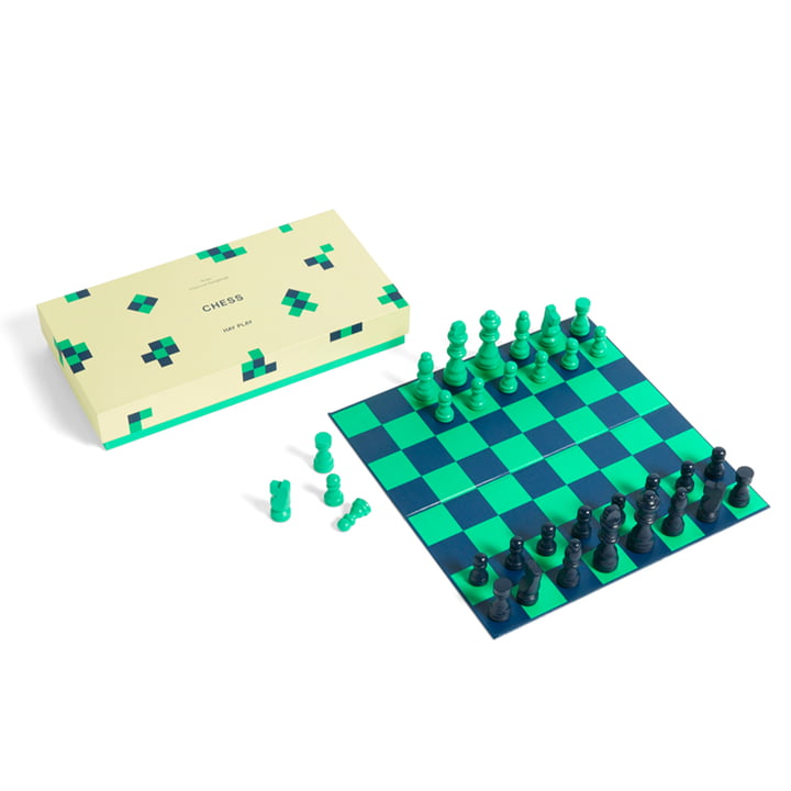 Play Chess by Hay