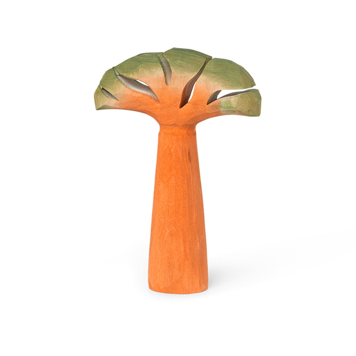 Hand carved safari wooden figures by ferm Living in the design Baobab