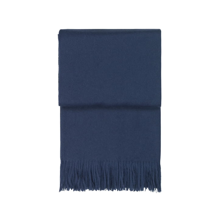 Classic Blanket from Elvang in the dark blue version