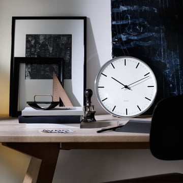 Minimalist wall clock by Arne Jacobsen