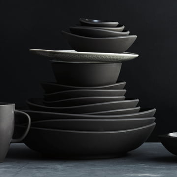 The black Junto tableware collection from Rosenthal