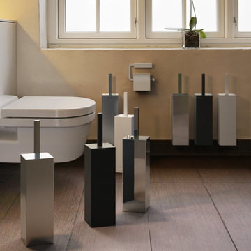 The Quadra stand WC brush set and toilet paper holder from Frost in the bathroom