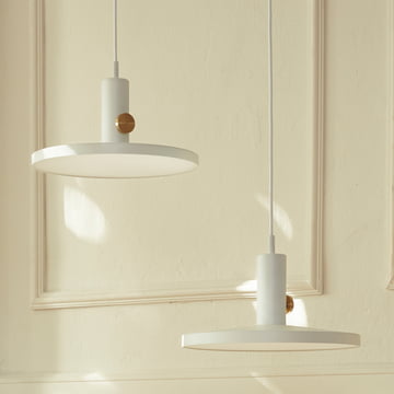 Mood Pendant light in white from yunic